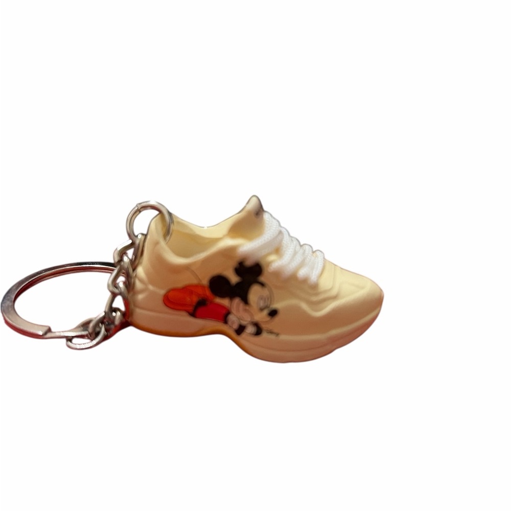 Fashion snicker keychain with a box - Picture 3 of 10